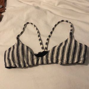 Billabong bikini top